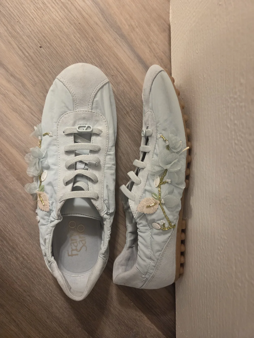 Franco Sarto light pale